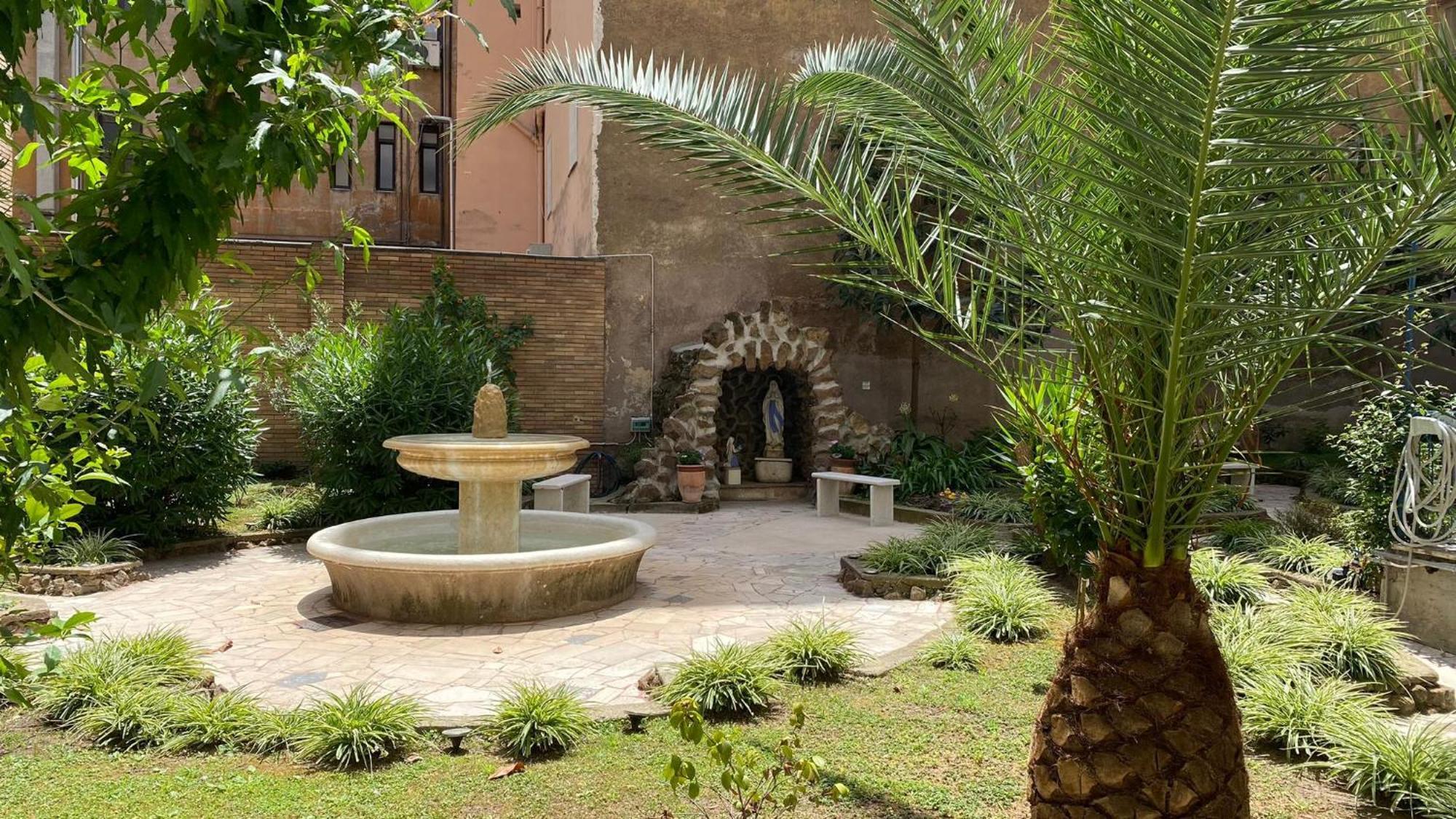 Casa Per Ferie Casa Cabrini, Rome
